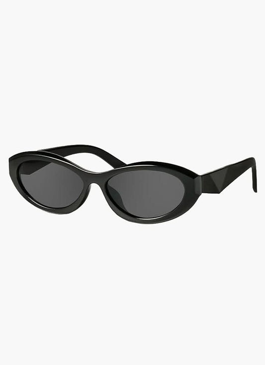 Schmale Sonnenbrille mit geschwungenem Rahmen